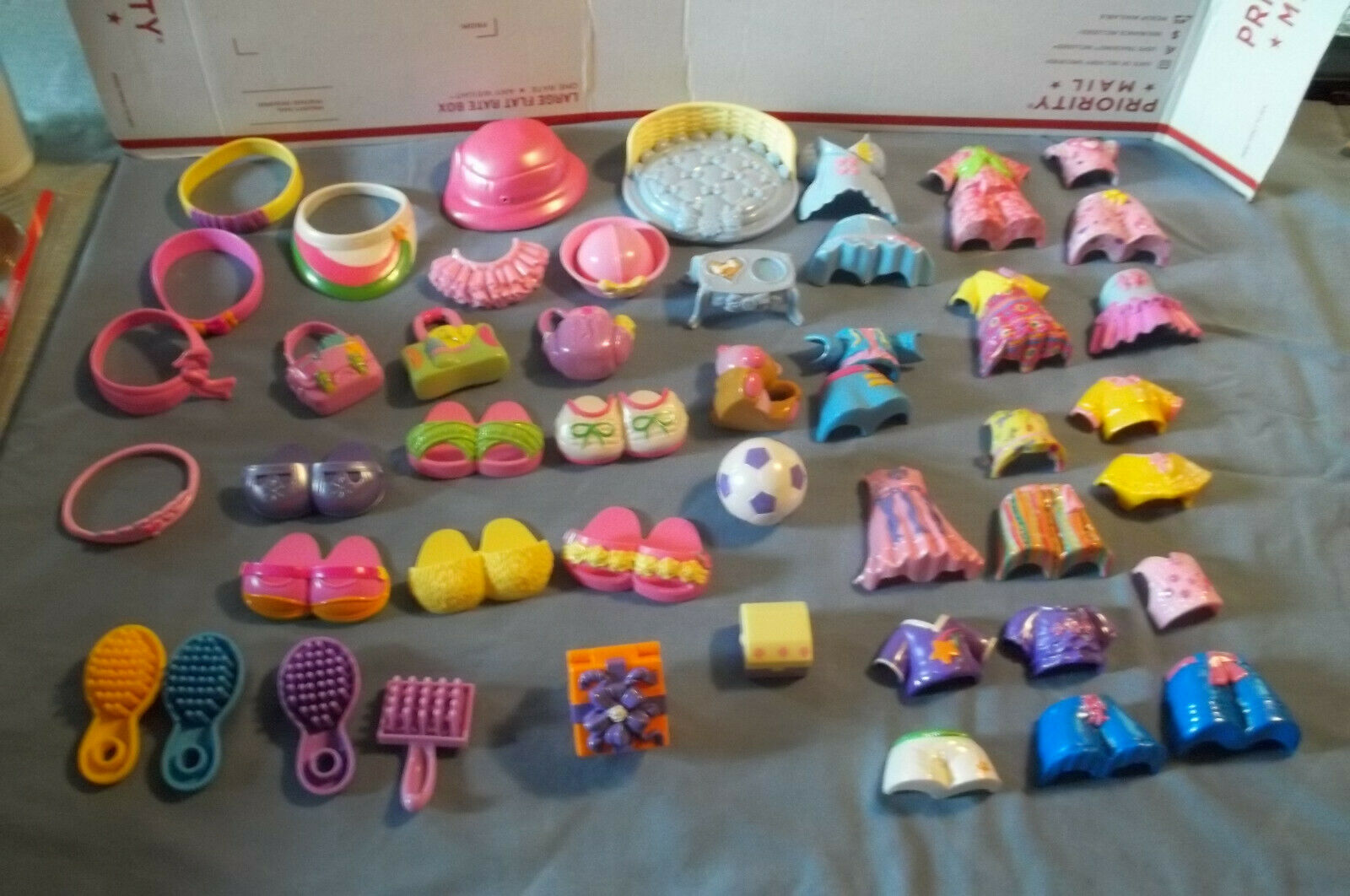 Fisher Price Snap And Style Doll Clothes Accessories Shirt Dress Shoes 47 Pieces